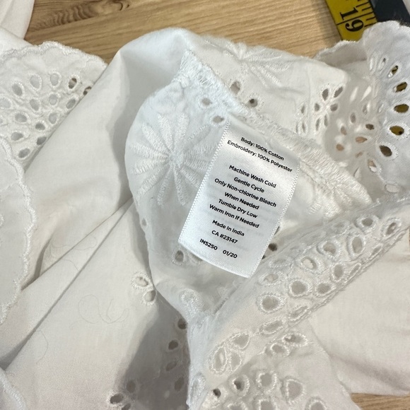 NEW Talbots White Embroidered Eyelet-Hem Long Sleeve Tunic Top Sz Small Petite - Picture 11 of 11